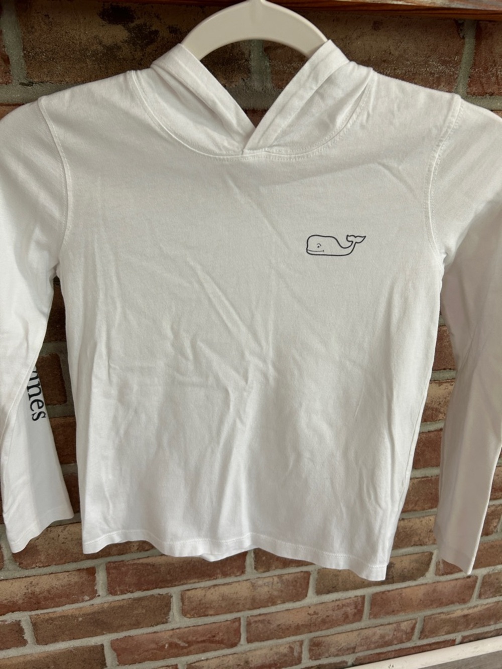 Vineyard Vines White Hoodie Tee with Navy Whale Logo